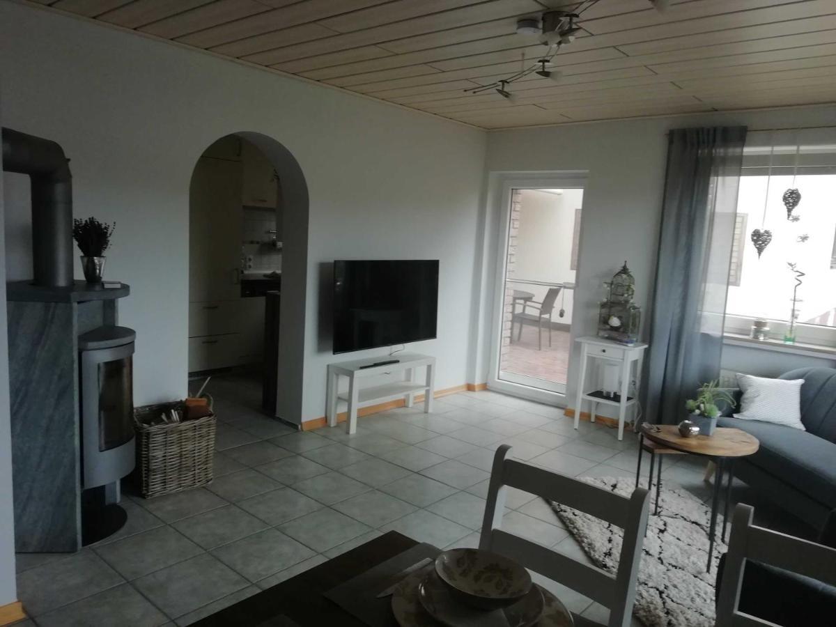 Haus Sonnenblick Leilighet Momlingen Eksteriør bilde